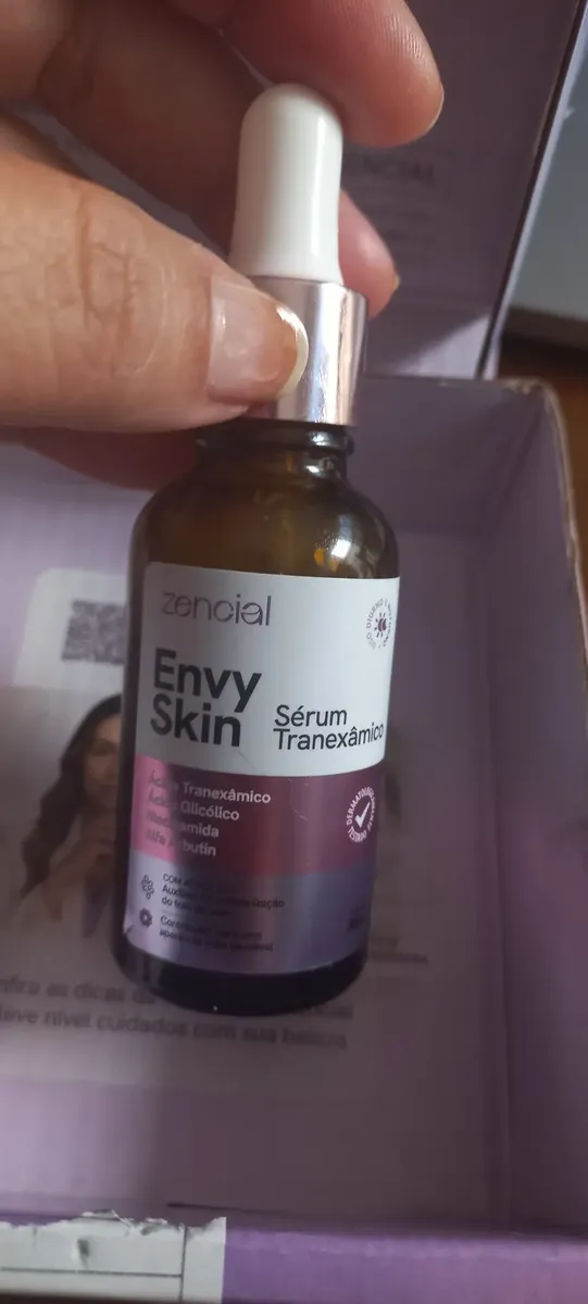 Foto enviada por Débora A. — cliente EnvySkin